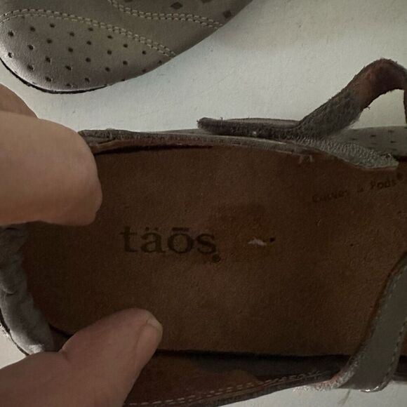 Taos Women's Scamp Mary Jane 8.5 - Picture 6 of 8